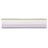 Ombre Lavender Field Stripe & Personal Monogram Korte Tafelloper (Horizontaal)
