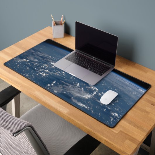 Ombres Des Nuages De L'Autre Côté De La Mer Philip (Bureau 2)