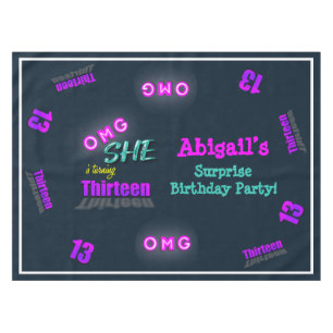 OMG Ze maakt van 13 verrassingsfeest Tafelkleed