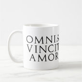 Omnia Vincit Amor Koffiemok (Links)