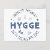 Omring jezelf. Hygge (donkerblauwe tekst) Briefkaart (Voorkant)
