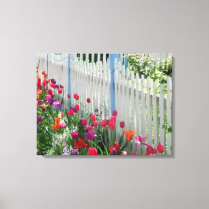 omwikkelde canvas tlips tuinhouten witte omheining afdruk