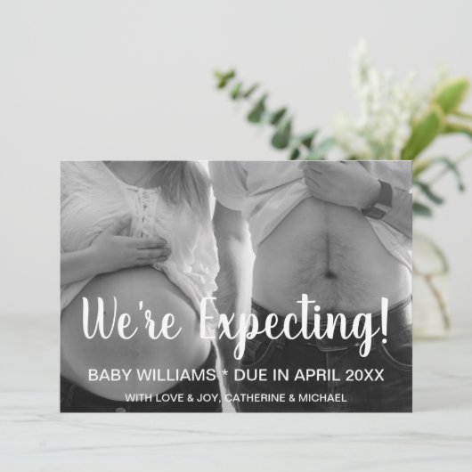 On s'attend à un Faire-part de naissance photo amu (Debout devant)