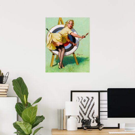 On Target Pin Up Poster (Thuiskantoor)