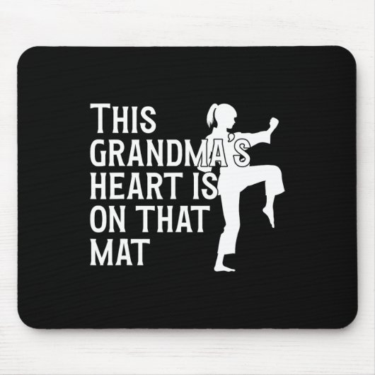 On That Mat Karate Grandma Proud Karate Grandmothe Muismat (Voorkant)