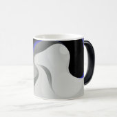 Onder het blauw: Abstract grijs, zwart & blauw Magische Mok (Voorkant rechts)