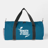 Onder het oppervlak | Duiken citaat Plunjezak (Achterkant)