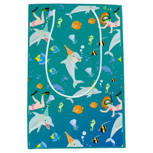 Onder het zee dolfijnen en meisje Verjaardagsfeest Medium Cadeauzakje (Voorkant)