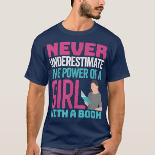 Onderschat nooit de kracht van een meisje met een t-shirt