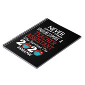 Onderschat nooit een docent assistent groot deel notitieboek (Linkerzijde)