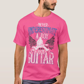 Onderschat nooit een jongen met een gitaar t-shirt