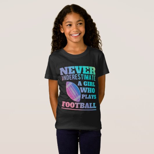 Onderschat nooit een meisje dat football shir spee t-shirt (Voorkant volledig)
