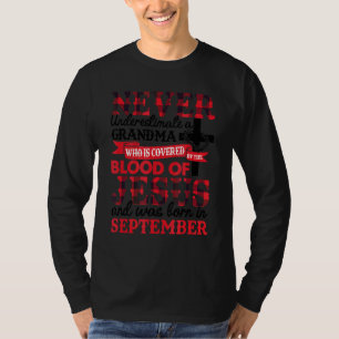 Onderschat nooit een oma op zondag van september t-shirt