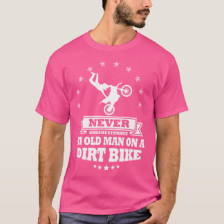 Onderschat nooit een oud Man op een crossmotor T-shirt