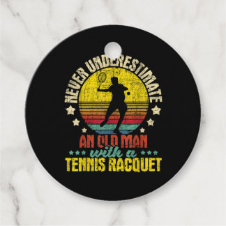 Onderschat nooit een oud Man - Tennis Racket SPO Bedankjes Labels