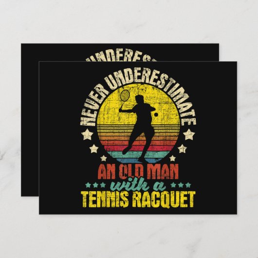 Onderschat nooit een oud Man - Tennis Racket SPO Feestdagenkaart (Voorkant / Achterkant)