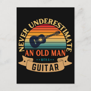 Onderschat nooit een oude man met een gitaar briefkaart