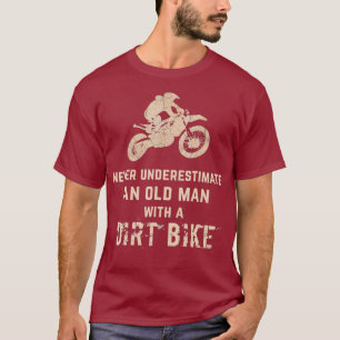 Onderschat nooit oud Man met een vuile bike T-shirt