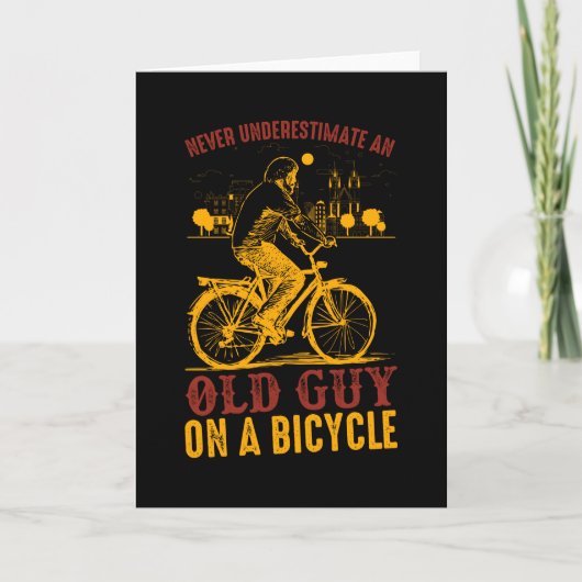 Onderschat nooit oude man BICYCLE Wenskaart Kaart (Voorkant)