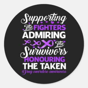 Ondersteunende strijders die de overdosis van een  ronde sticker