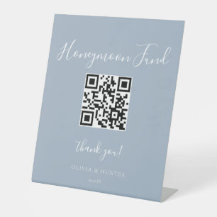 Onderteken van het handgeschreven huwelijkshuwelij reclamebord met voetstuk