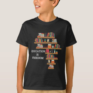 Onderwijs is een zwarte historiek van Freedom Afri T-shirt