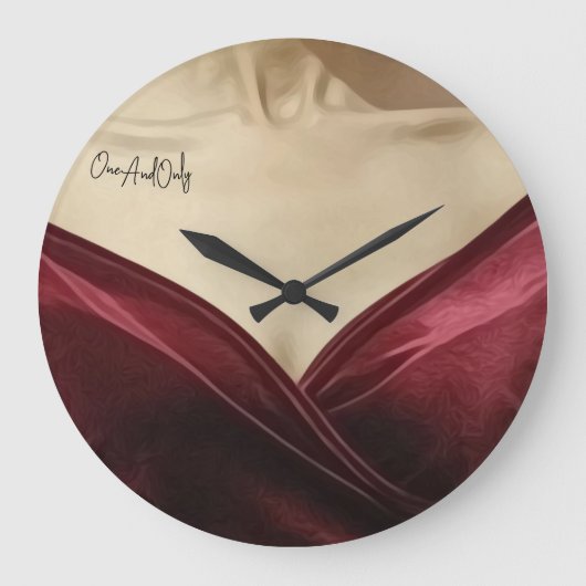 One and only artistic  grote klok (Voorkant)