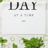 One Day Inspirating Sobriety Quote White Black Theedoek (Gevouwen)