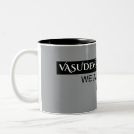 "One Earth. One Spirit. One Family." Tweekleurige Koffiemok