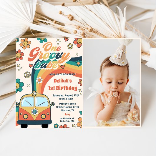 One Groovy Babe Retro Floral 1e Verjaardag Foto Kaart
