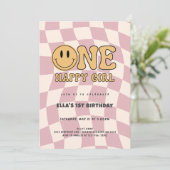 ONE HAPPY GIRL BIRTHDAY INVITATION  (Debout devant)