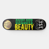 ONE LOVE BEAUTÉ Skateboard (Horz)