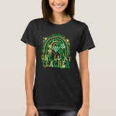 One Lucky Teacher Groovy Retro Rainbow St Patricks T-shirt (Voorkant)