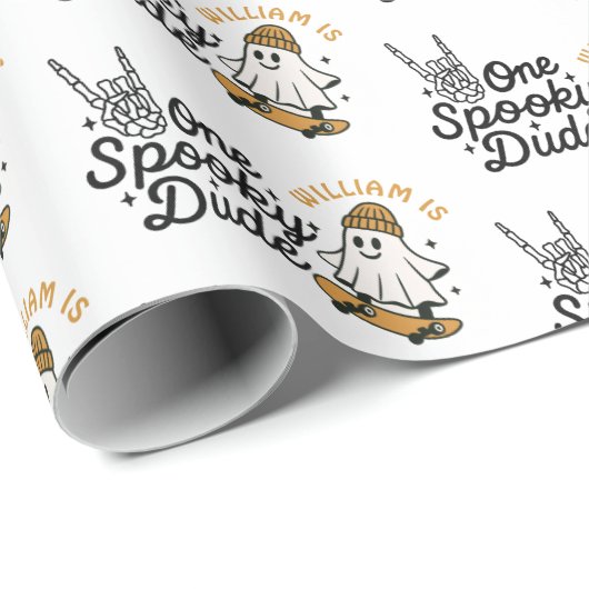 One Spooky Dude Halloween Verjaardag Cadeaupapier (Rol Hoek)