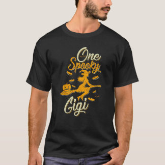 One Spooky Gigi Funny Grandma Family Halloween Cos T-shirt