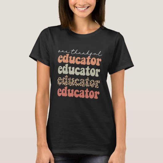 One Thankful Educator Autumn Tree Fall Leaves Than T-shirt (Voorkant)