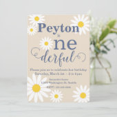 Onederful Daisy First Birthday Invitation (Debout devant)