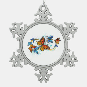 Oneindigheid van Monarch Vlinders Tin Sneeuwvlok Ornament