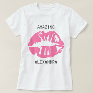Ongelofelijke naam Kiss Lipstick Gepersonaliseerd  T-shirt