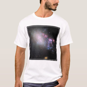 Onregelmatige Galaxy NGC 4485 T-shirt