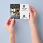 Onroerend goed Bedrijf Logo Foto QR Code Flyer (Hand)