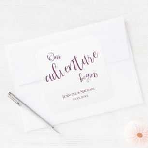 Ons avontuur begint met een plumtypografie bruilof vierkante sticker