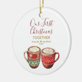 Ons eerste kerstcadeau samen met Hot Cocoa Keramisch Ornament (Links)
