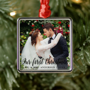 Ons eerste kerstcadeauplein voor kerstbruiloft metalen ornament