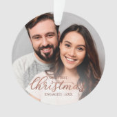 Ons eerste kerstcadeautje met Roos Gold Script Ornament (voorkant)