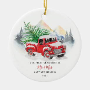 Ons eerste kersthuwelijk als Mr & Mrs Red Truck Keramisch Ornament