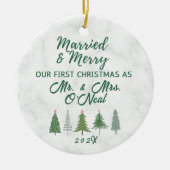 Ons eerste kersthuwelijk en Merry Keramisch Ornament (Voorkant)