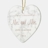 Ons eerste kerstmarmer Roos Gold Lesbian Keramisch Ornament (Links)