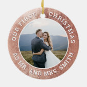 Ons eerste kerstRoos Gold Snowflake Afbeelding Keramisch Ornament (Achterkant)