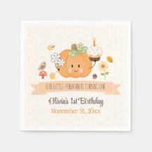 Ons kleine pompoenmeisje van de eerste verjaardag